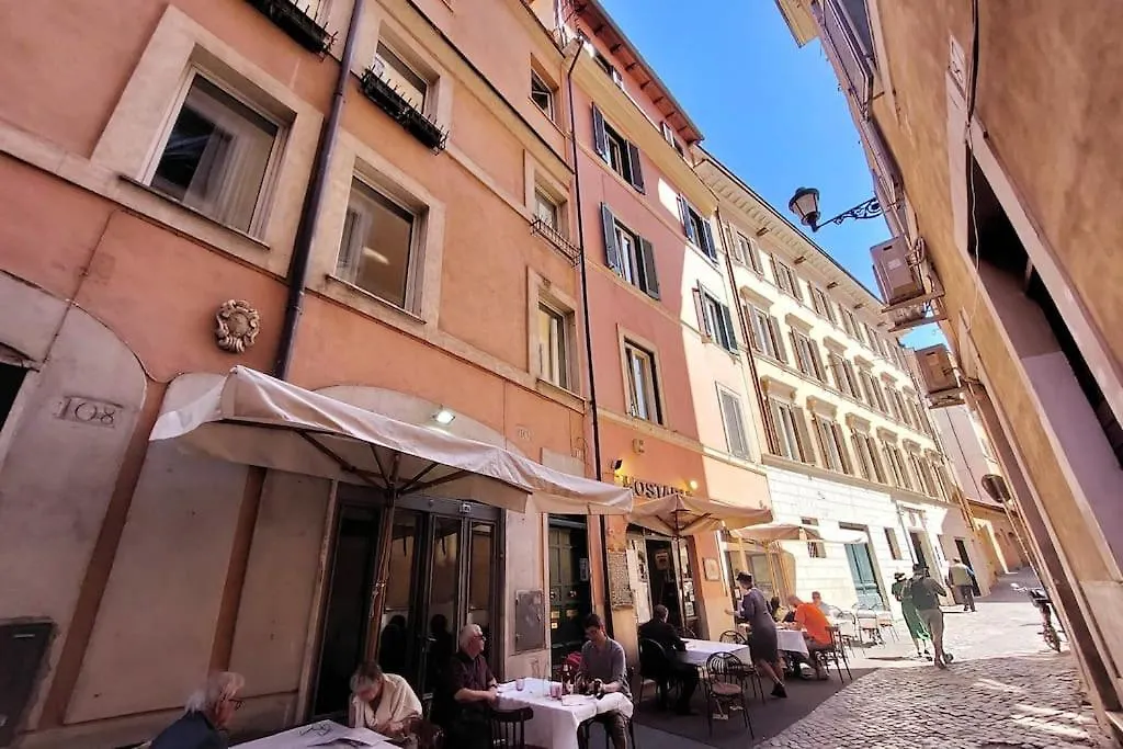 3V Luxury Apartment By Hili Rome Italy